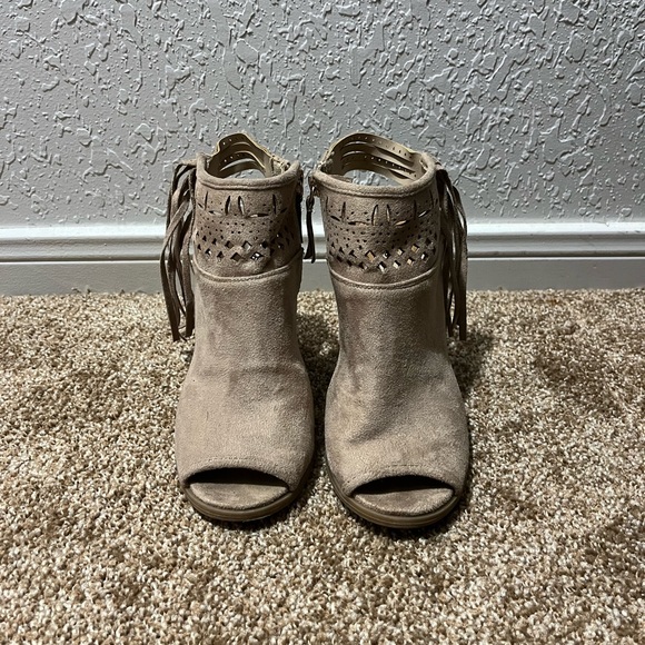 Wedges - Picture 2 of 2